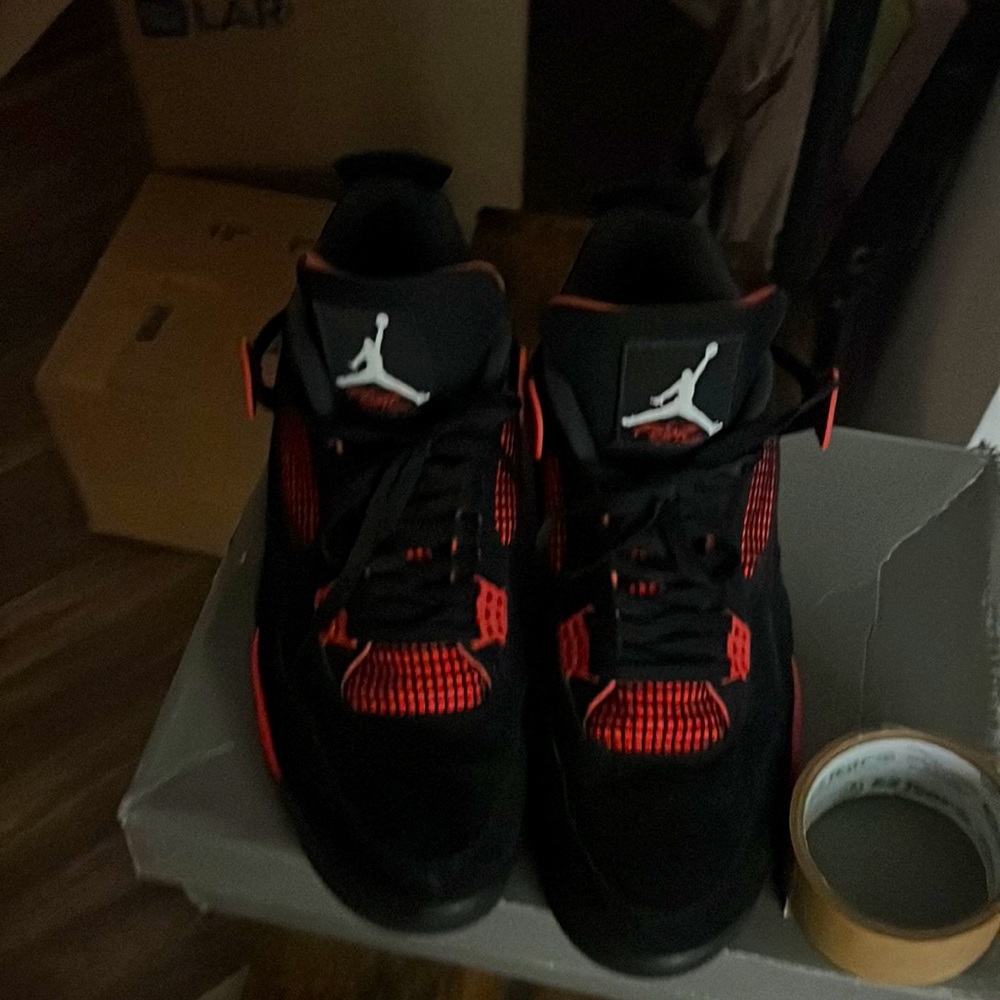Red thunder 4s